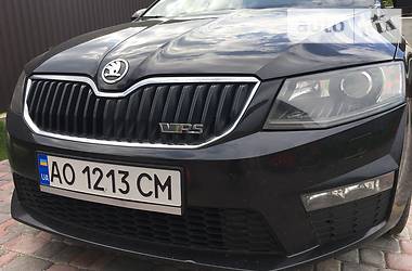 Универсал Skoda Octavia 2014 в Ужгороде