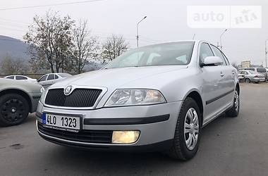 Седан Skoda Octavia 2006 в Хусте