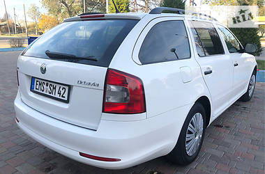 Універсал Skoda Octavia 2013 в Білгороді-Дністровському