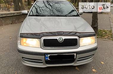 Хэтчбек Skoda Octavia 2006 в Киеве