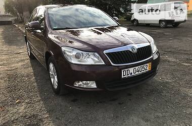 Седан Skoda Octavia 2010 в Бучачі