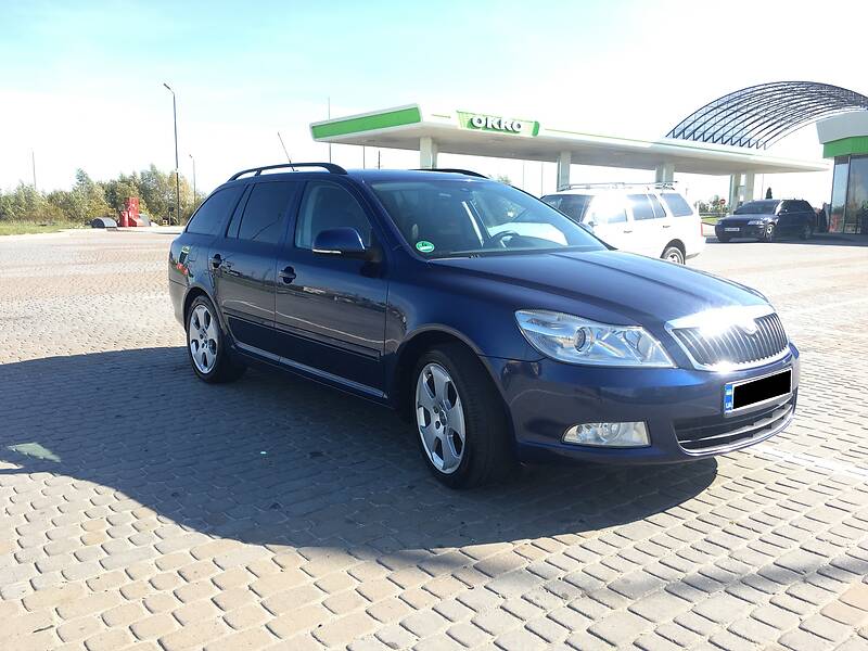 Універсал Skoda Octavia 2010 в Городку