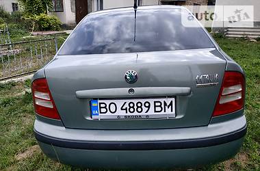 Седан Skoda Octavia 2003 в Тернополе