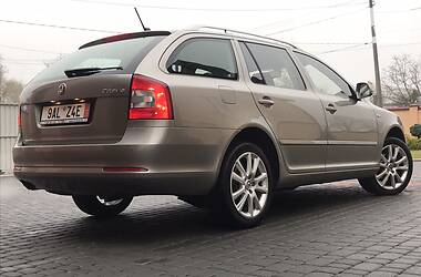 Универсал Skoda Octavia 2012 в Самборе