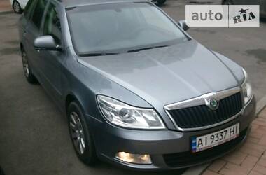 Универсал Skoda Octavia 2013 в Вишневом