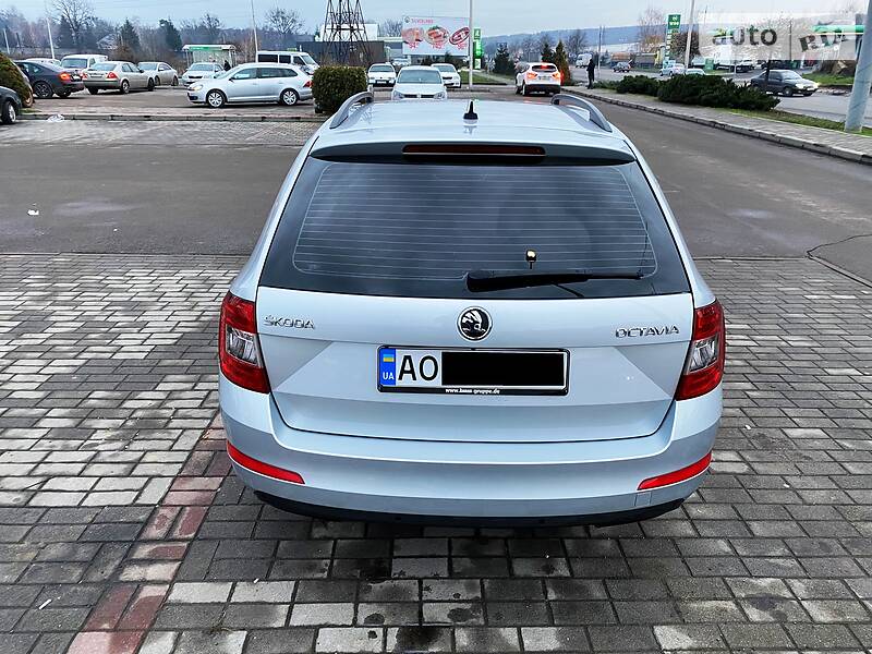 Универсал Skoda Octavia 2013 в Мукачево