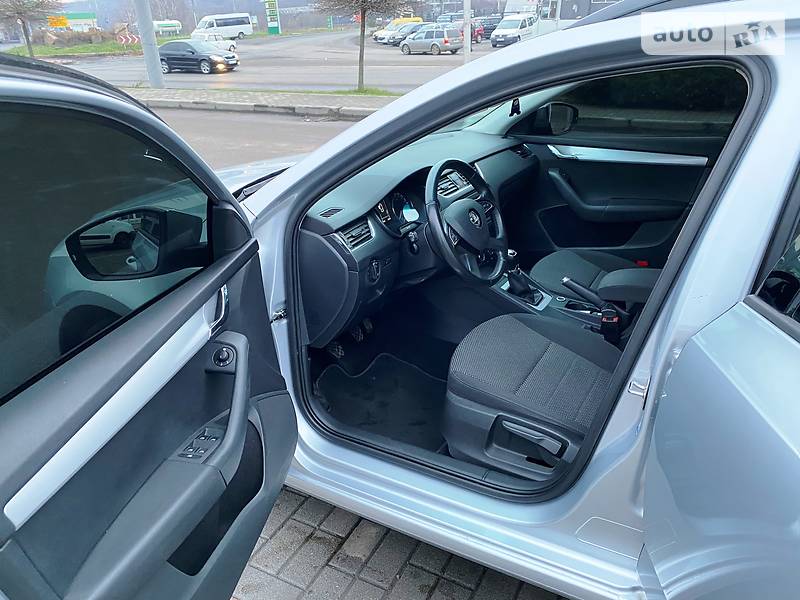 Универсал Skoda Octavia 2013 в Мукачево