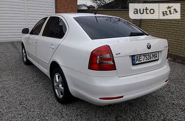 Седан Skoda Octavia 2011 в Никополе