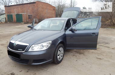 Хетчбек Skoda Octavia 2011 в Кельменцях