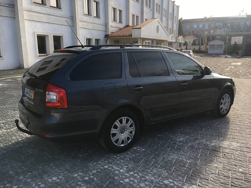 Универсал Skoda Octavia 2010 в Коломые