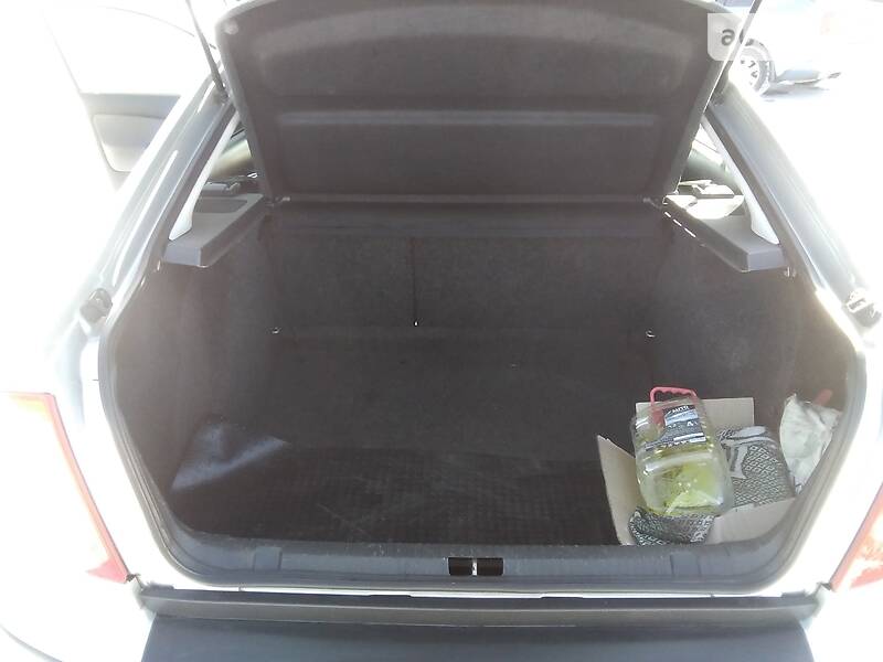 Хетчбек Skoda Octavia 2006 в Подільську