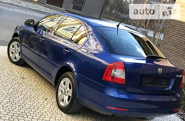 Седан Skoda Octavia 2011 в 