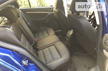 Седан Skoda Octavia 2011 в 