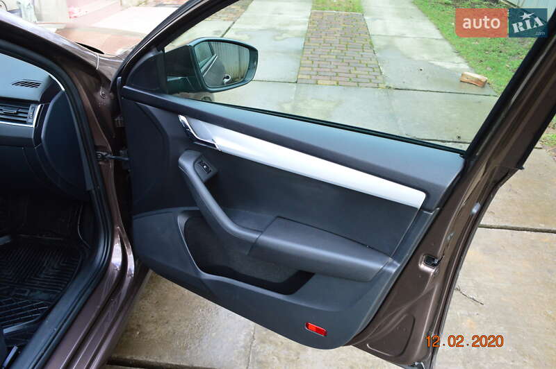 Универсал Skoda Octavia 2014 в Тячеве