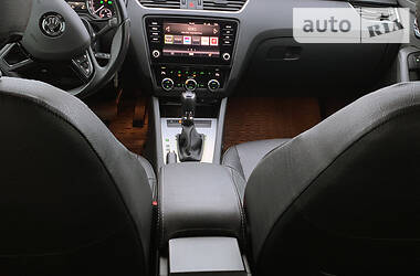 Седан Skoda Octavia 2017 в 
