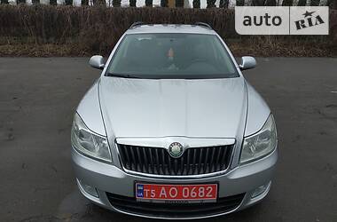 Універсал Skoda Octavia 2009 в 