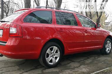 Універсал Skoda Octavia 2011 в 
