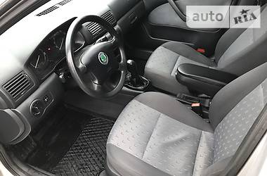 Універсал Skoda Octavia 2001 в 