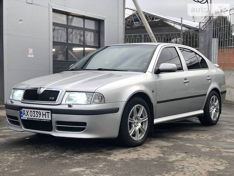 Ліфтбек Skoda Octavia 2001 в Харкові