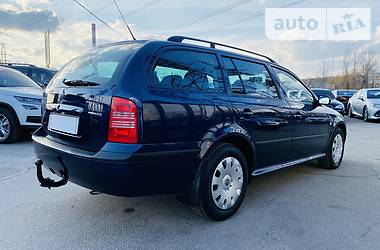 Універсал Skoda Octavia 2003 в 