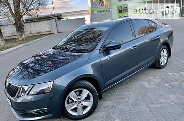 Хэтчбек Skoda Octavia 2017 в Днепре