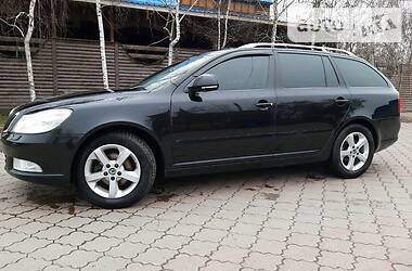 Універсал Skoda Octavia 2012 в 