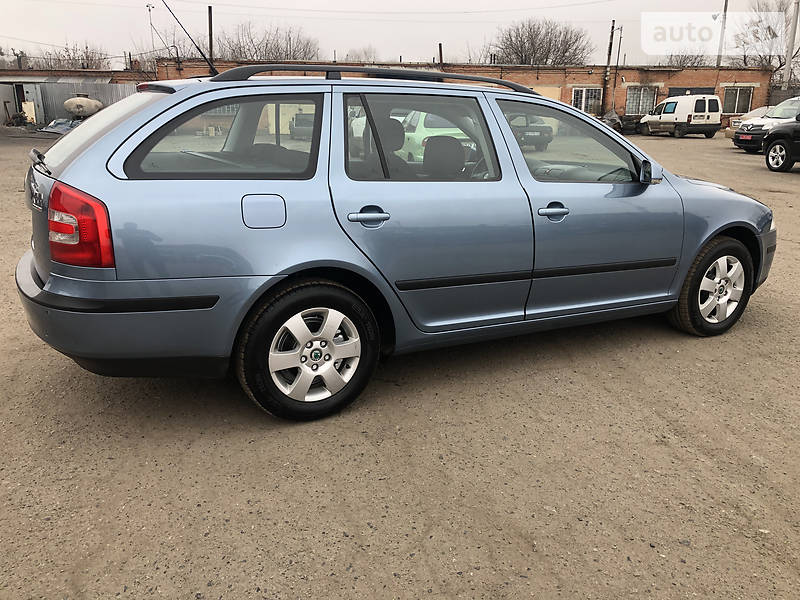 Универсал Skoda Octavia 2008 в Полтаве