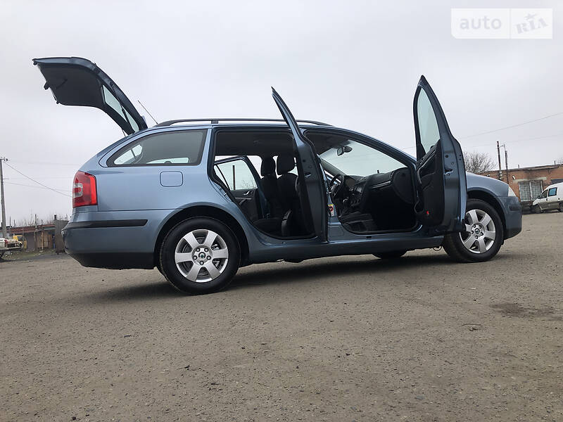 Универсал Skoda Octavia 2008 в Полтаве
