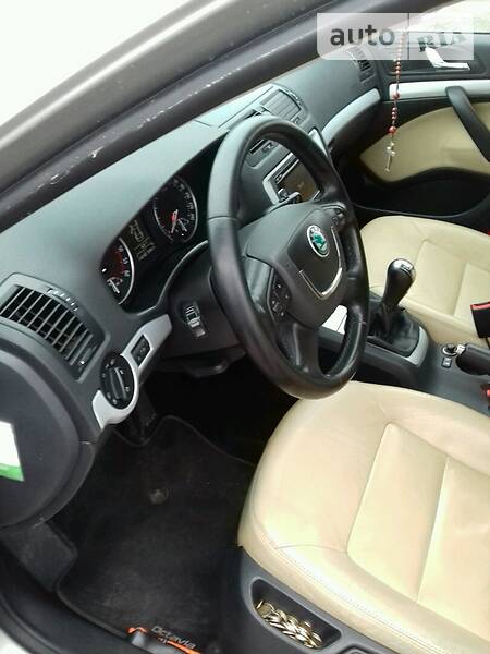 Універсал Skoda Octavia 2010 в Львові фото 22 Універсал Skoda Octavia 2010 в Львові