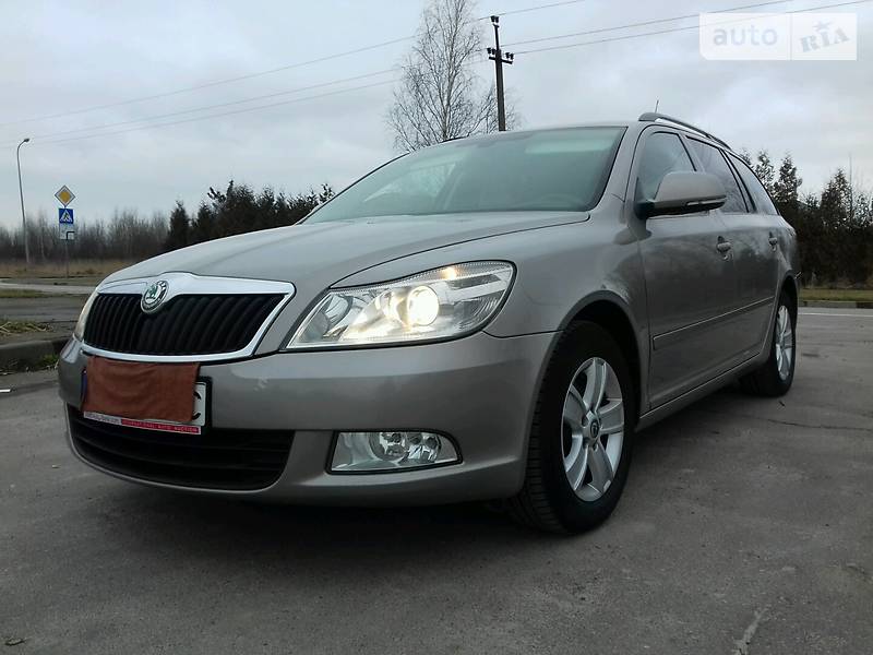 Універсал Skoda Octavia 2010 в Львові фото 3 Універсал Skoda Octavia 2010 в Львові