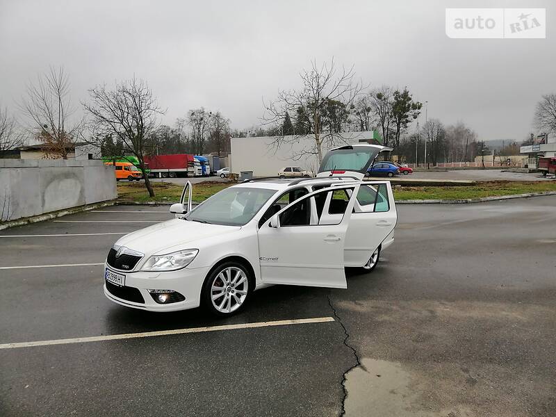 Універсал Skoda Octavia 2011 в Вінниці