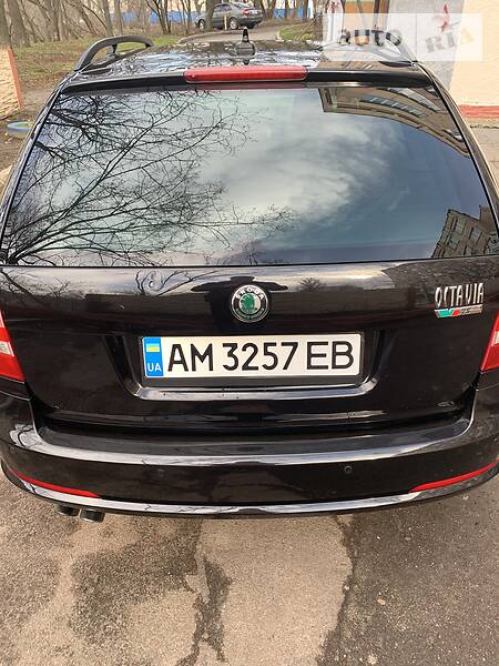 Универсал Skoda Octavia 2009 в Житомире