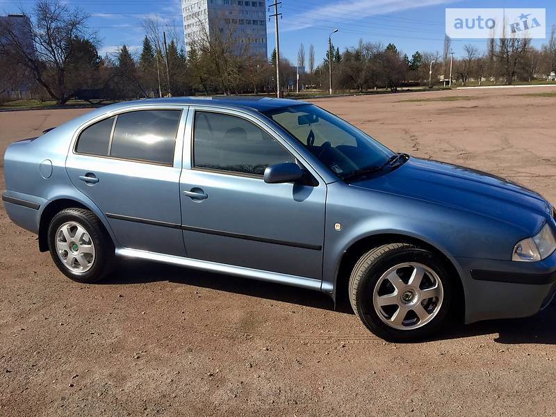 Седан Skoda Octavia 2007 в Нежине
