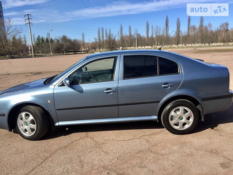 Седан Skoda Octavia 2007 в Нежине
