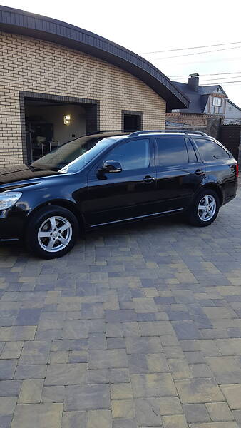 Універсал Skoda Octavia 2011 в Бердичеві