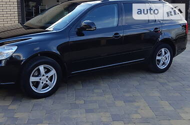 Универсал Skoda Octavia 2011 в 