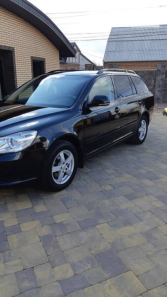 Універсал Skoda Octavia 2011 в Бердичеві