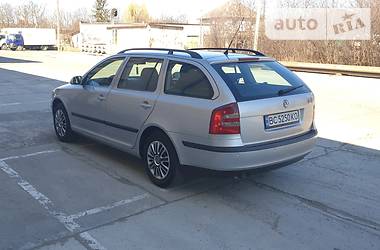 Универсал Skoda Octavia 2008 в Стрые