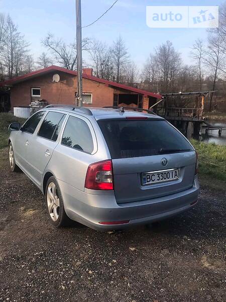 Універсал Skoda Octavia 2010 в Мостиській