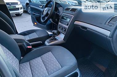 Ліфтбек Skoda Octavia 2012 в 