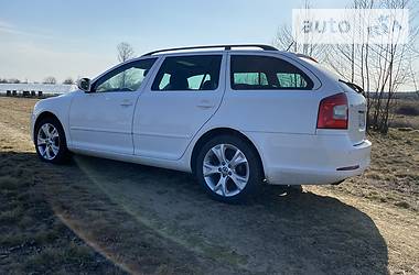 Універсал Skoda Octavia 2010 в 