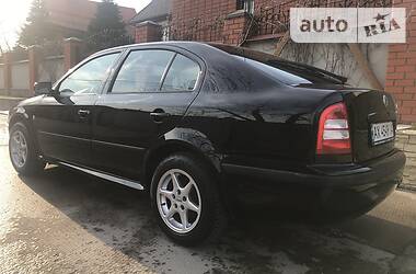 Хетчбек Skoda Octavia 2005 в 