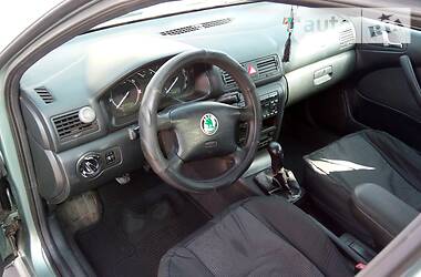 Хетчбек Skoda Octavia 2001 в 