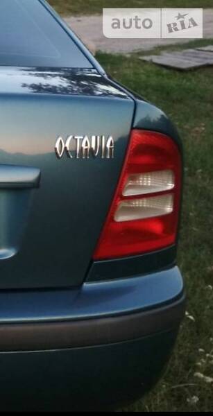 Хетчбек Skoda Octavia 2003 в Валках