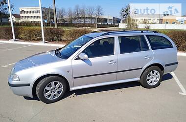 Універсал Skoda Octavia 2010 в 