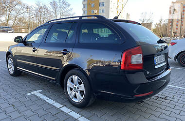 Універсал Skoda Octavia 2010 в 