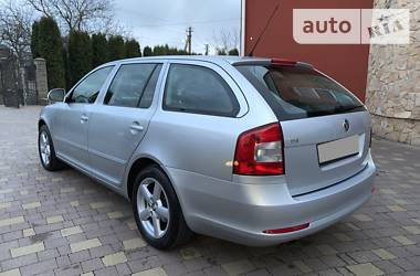 Універсал Skoda Octavia 2010 в 