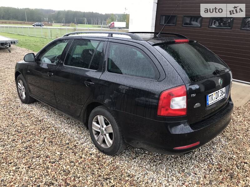 Универсал Skoda Octavia 2010 в Черкассах