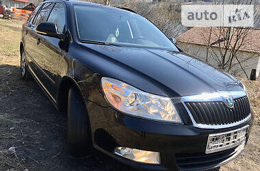 Універсал Skoda Octavia 2012 в 