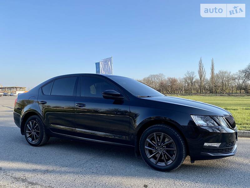 Седан Skoda Octavia 2018 в Дніпрі